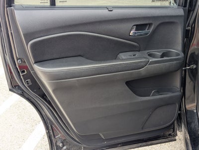 2017 Honda Pilot 2WD EX-L with Rear Entertainment System