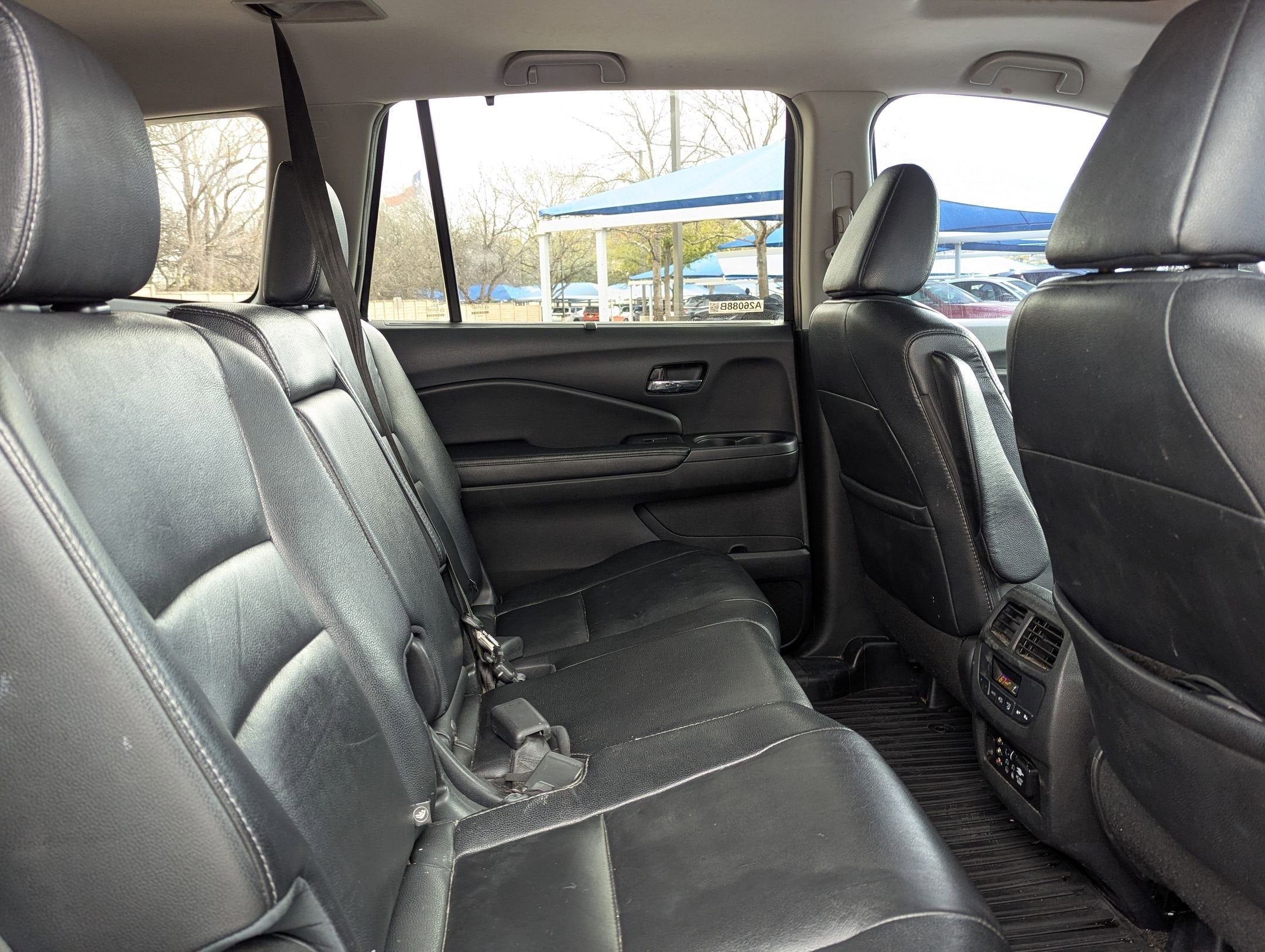2017 Honda Pilot 2WD EX-L with Rear Entertainment System