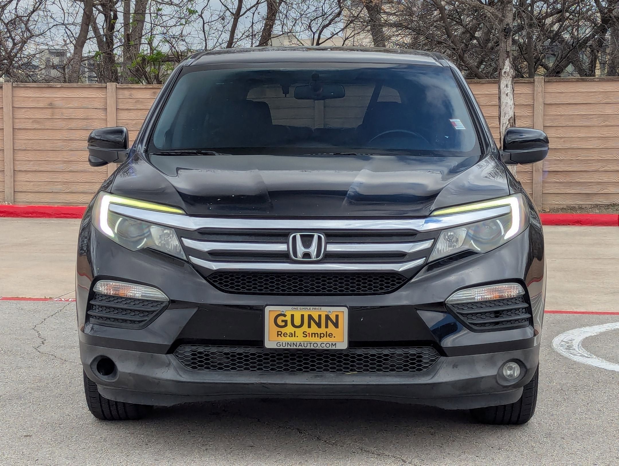 2017 Honda Pilot 2WD EX-L with Rear Entertainment System