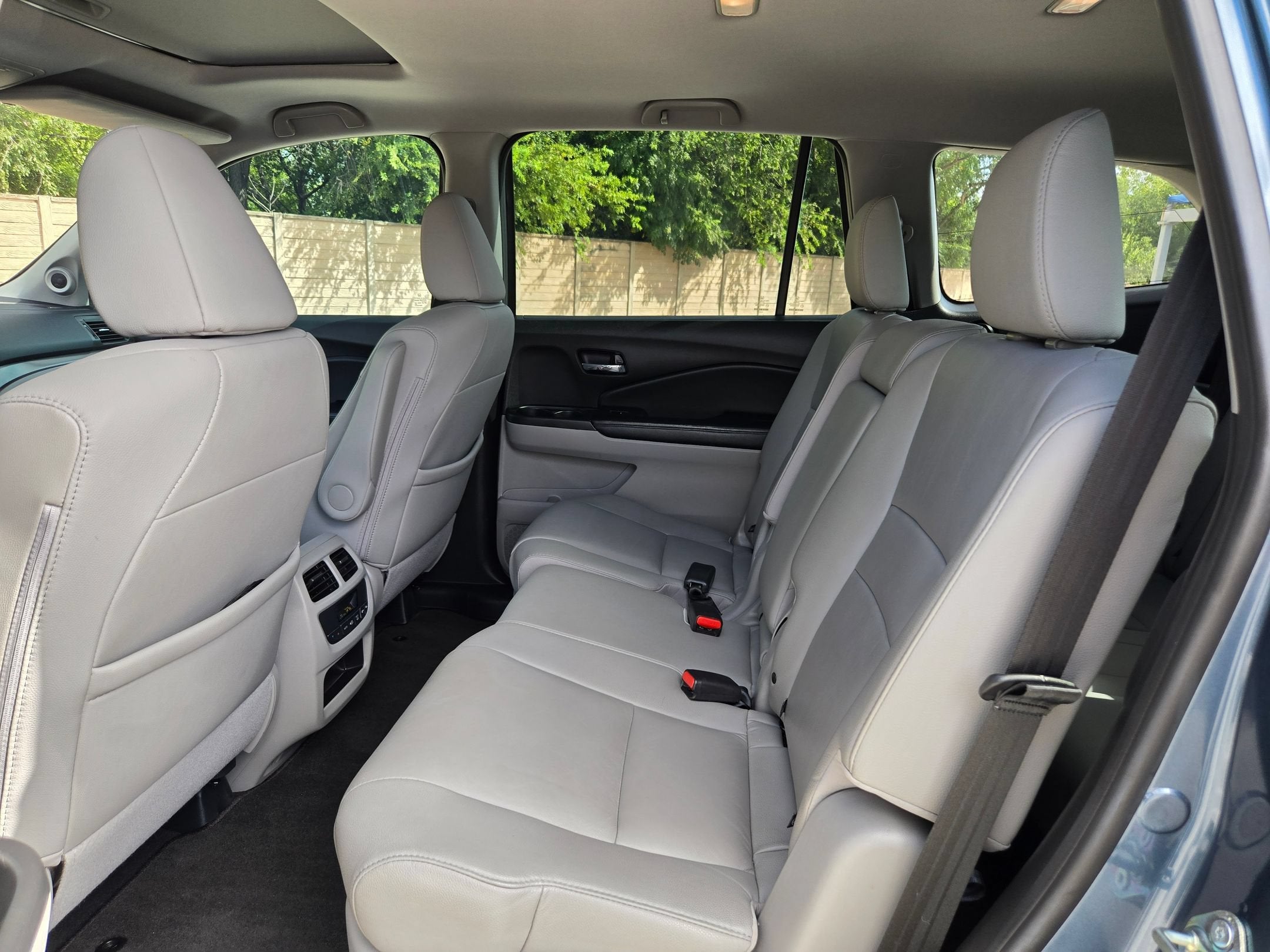 2018 Honda Pilot EX-L - Photo 14