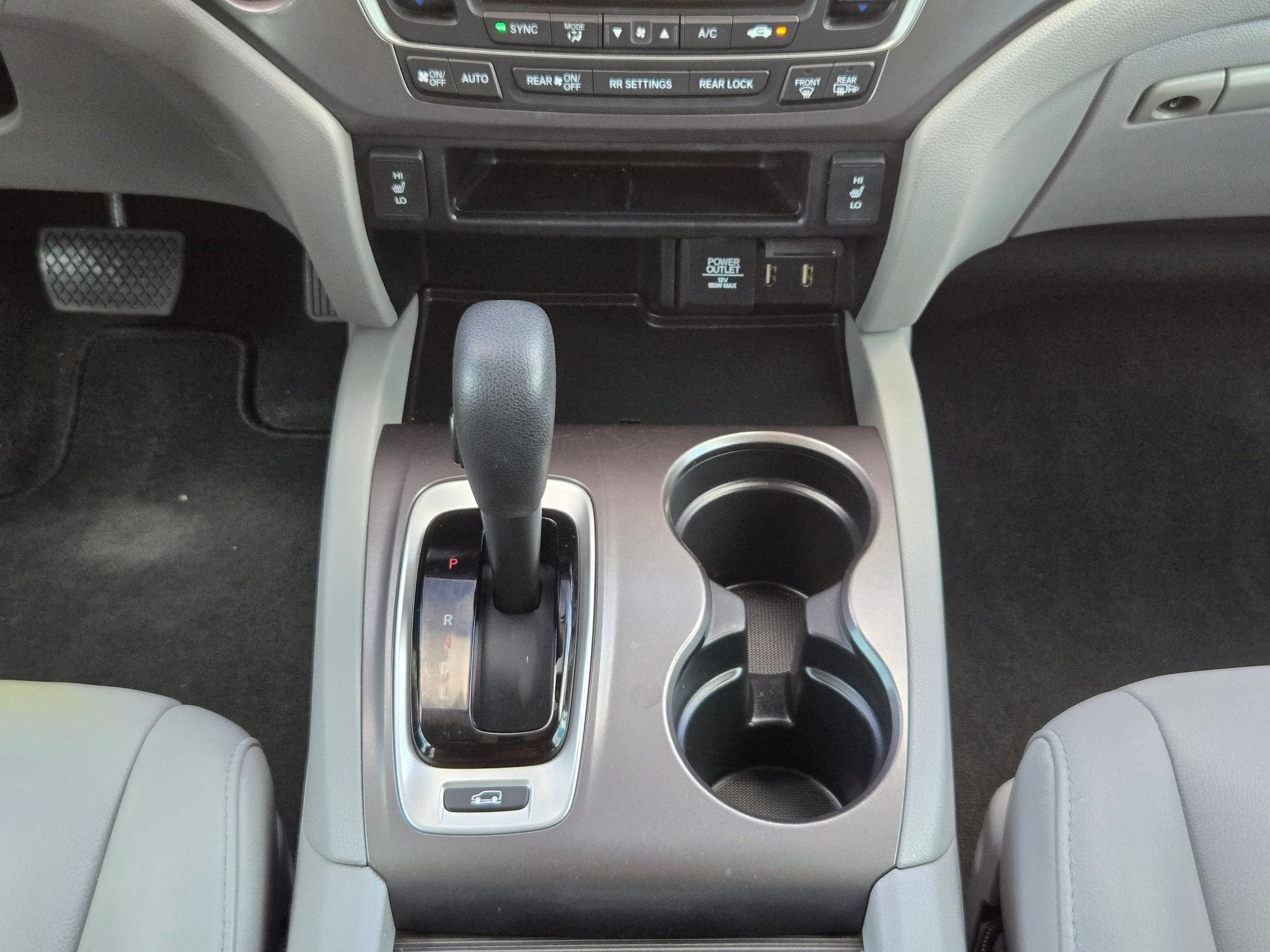 2018 Honda Pilot EX-L - Photo 19