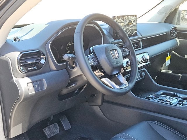 2025 Honda Pilot AWD TRG