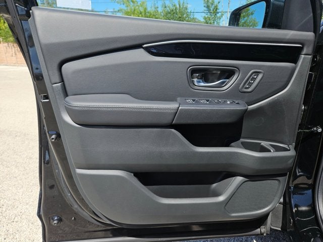 2025 Honda Pilot AWD TRG