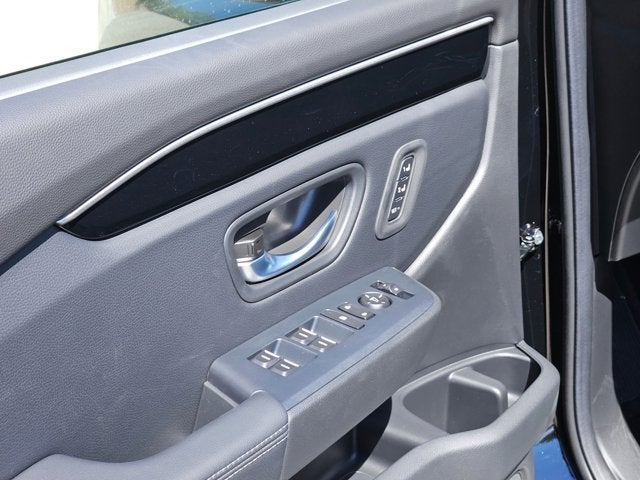 2025 Honda Pilot AWD TRG