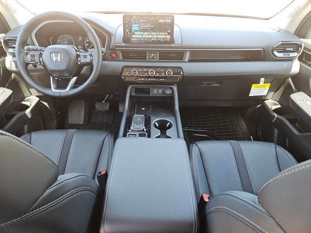 2025 Honda Pilot AWD TRG