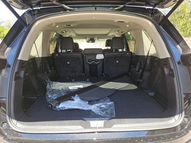 2025 Honda Pilot AWD TRG