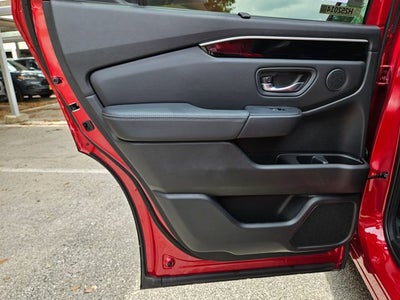 2025 Honda Pilot AWD TRG