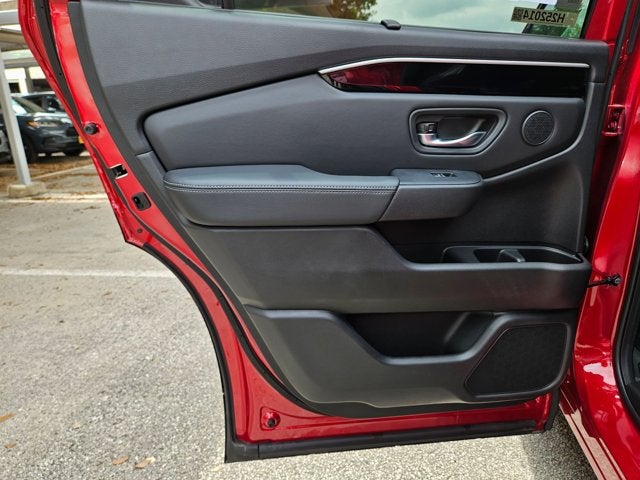 2025 Honda Pilot AWD TRG