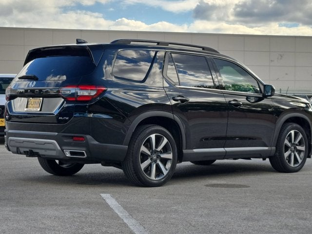 2023 Honda Pilot Elite