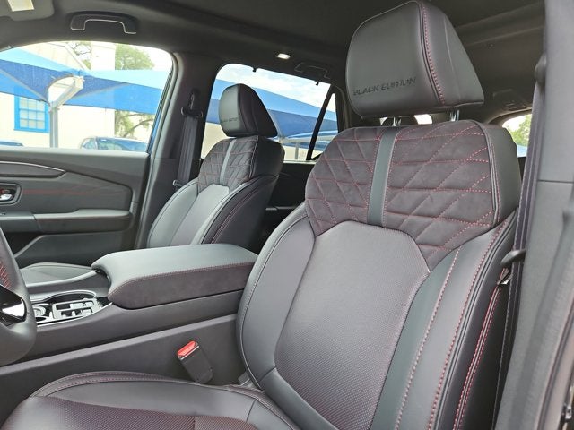 2026 Honda Pilot AWD Black Edition