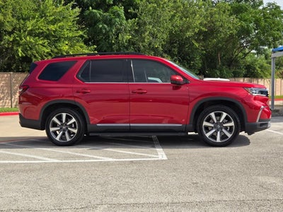 2024 Honda Pilot Touring