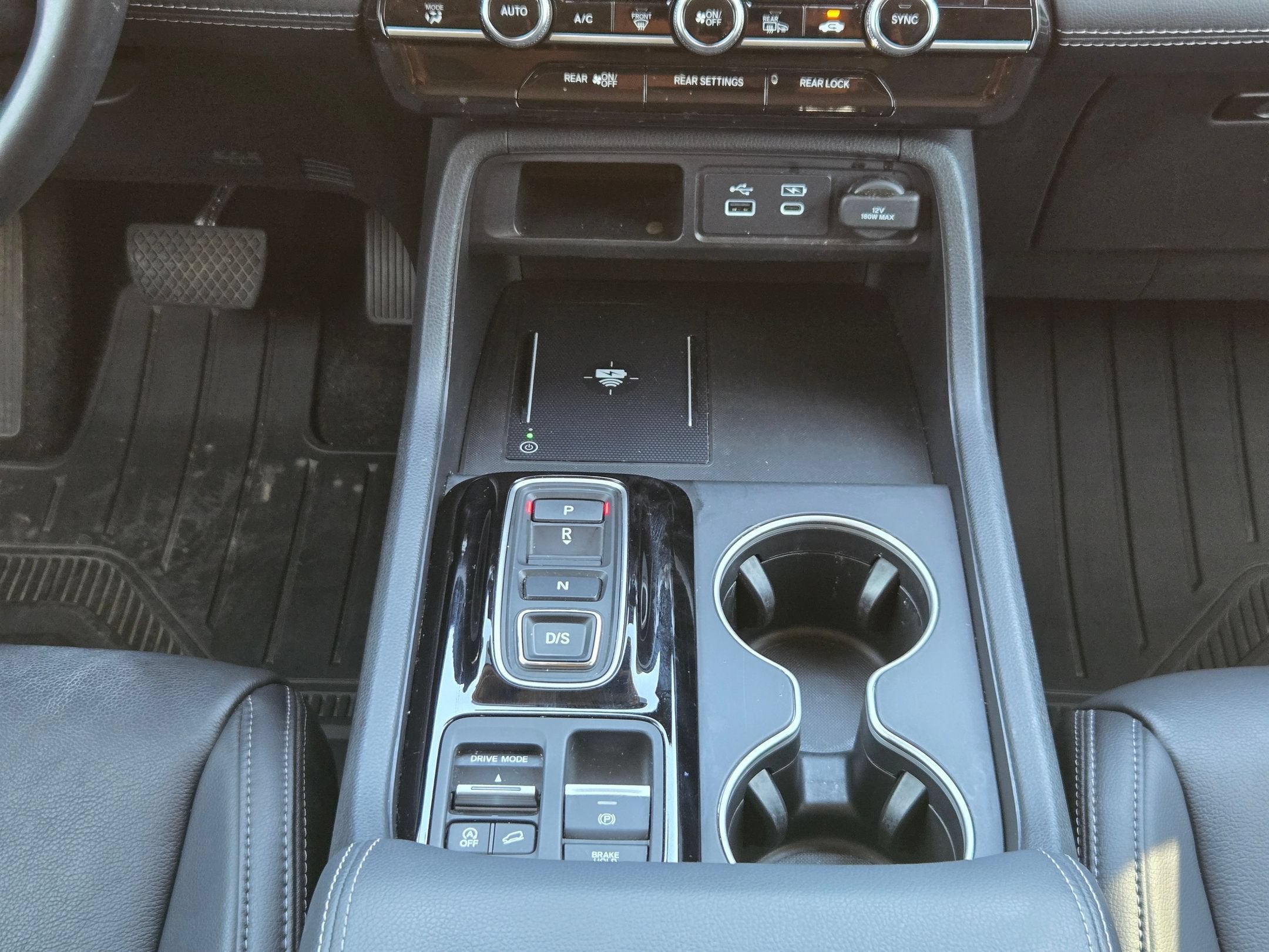 2024 Honda Pilot Touring