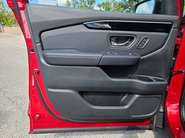 2025 Honda Pilot 2WD Touring w/HPD Wheels