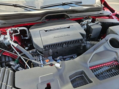 2025 Honda Pilot 2WD Touring w/HPD Wheels