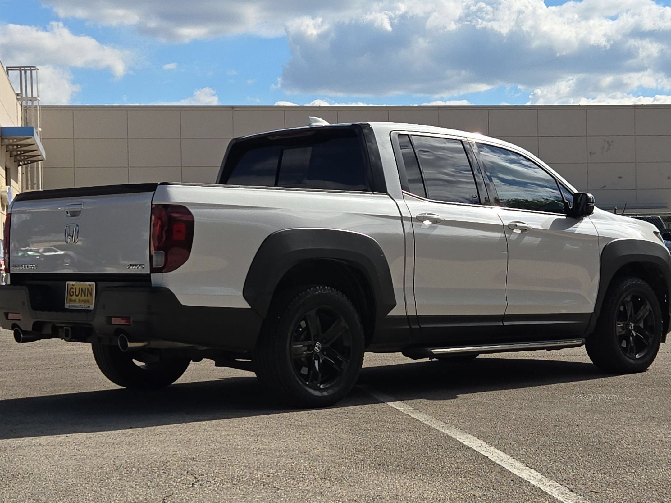2023 Honda Ridgeline Black Edition - Photo 3