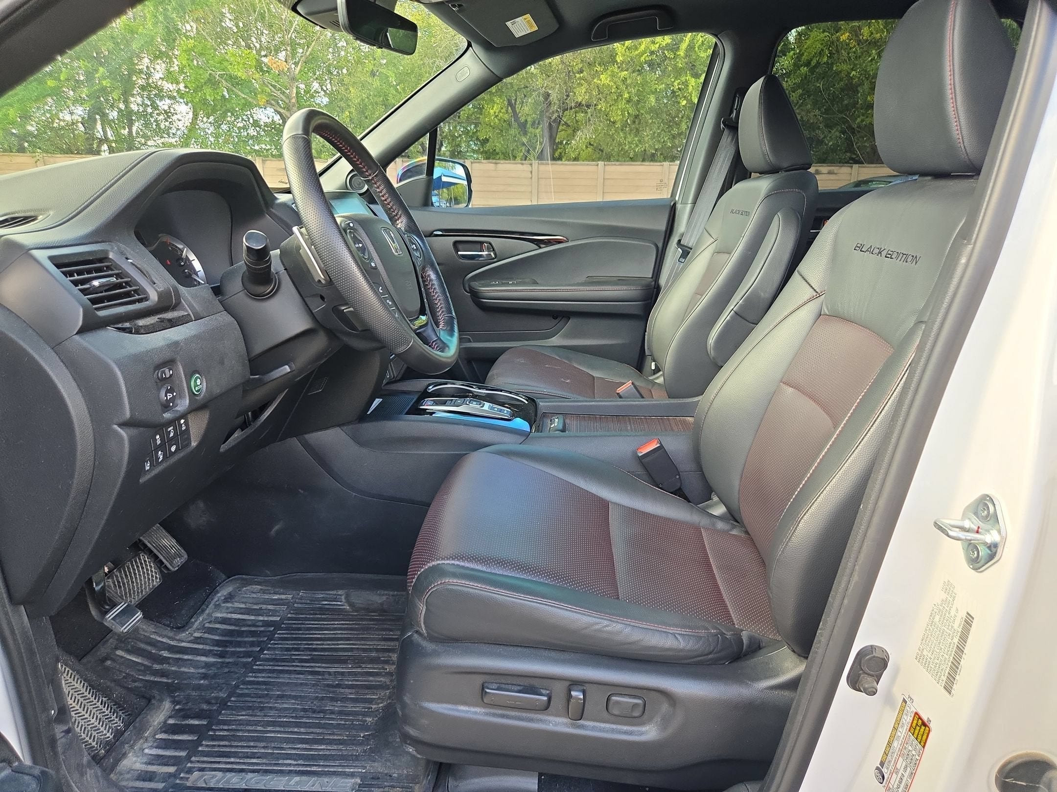 2023 Honda Ridgeline Black Edition - Photo 9