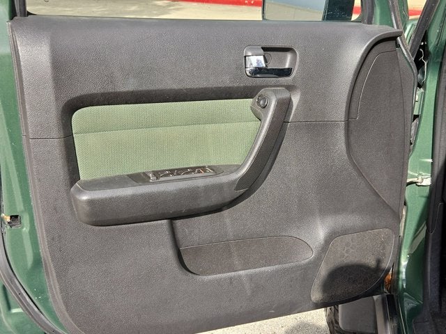 2006 HUMMER H3 Base