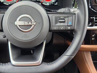 2025 Nissan Pathfinder Platinum