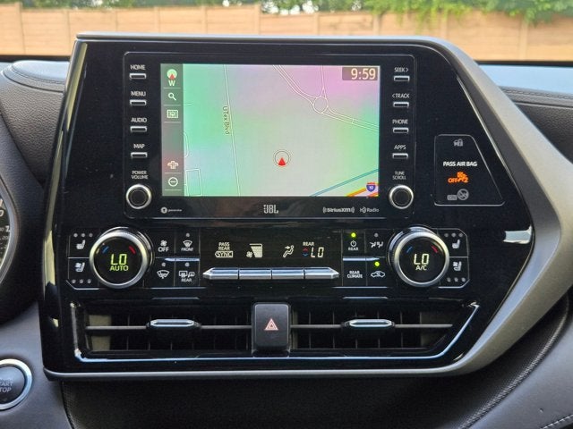 2020 Toyota Highlander Base