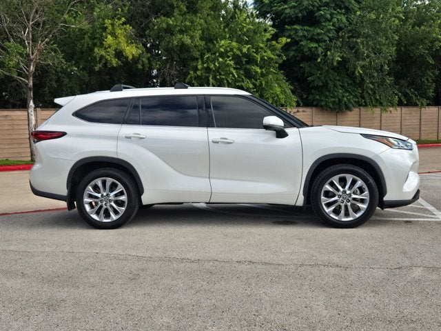 2020 Toyota Highlander Base