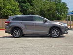 2018 Toyota Highlander Base