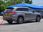 2018 Toyota Highlander Base