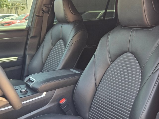 2025 Toyota Highlander XSE