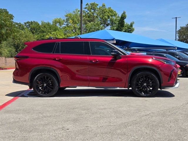 2025 Toyota Highlander XSE