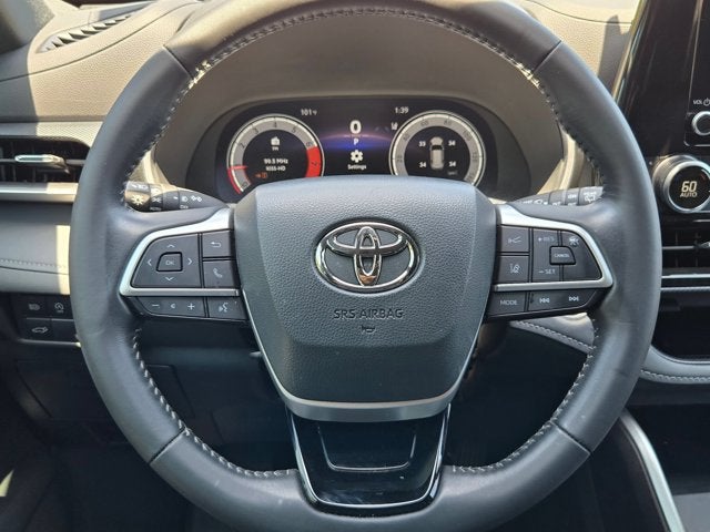 2025 Toyota Highlander XSE