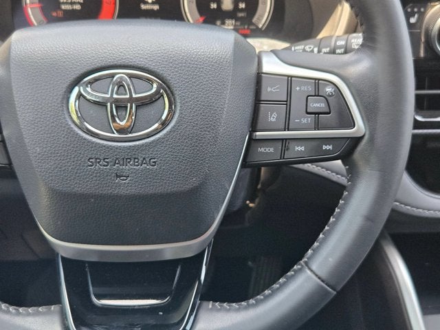 2025 Toyota Highlander XSE