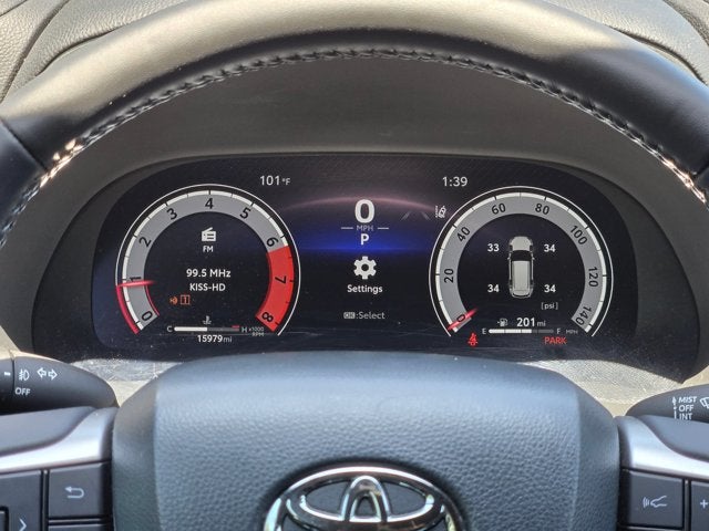 2025 Toyota Highlander XSE