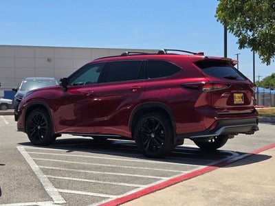 2025 Toyota Highlander XSE