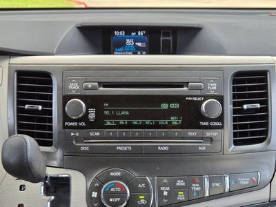2013 Toyota Sienna LE