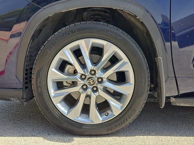 2021 Toyota Highlander Base