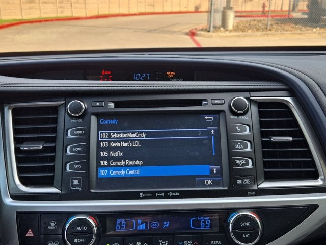 2018 Toyota Highlander Base