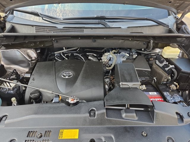 2018 Toyota Highlander Base