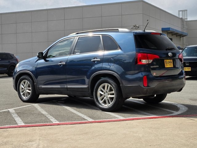 2015 Kia Sorento LX