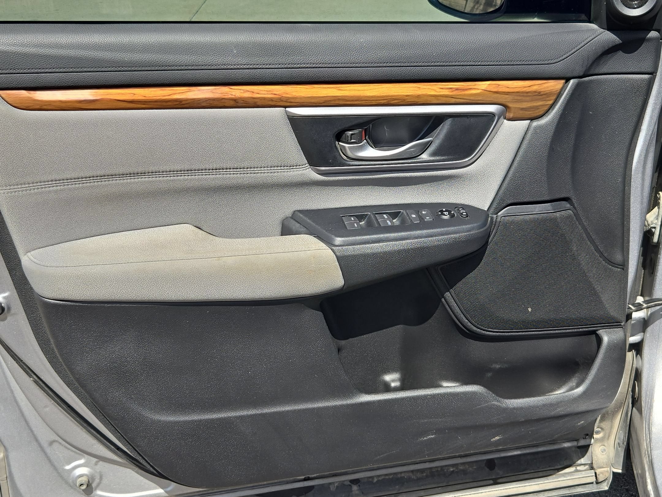 2017 Honda CR-V EX - Photo 31