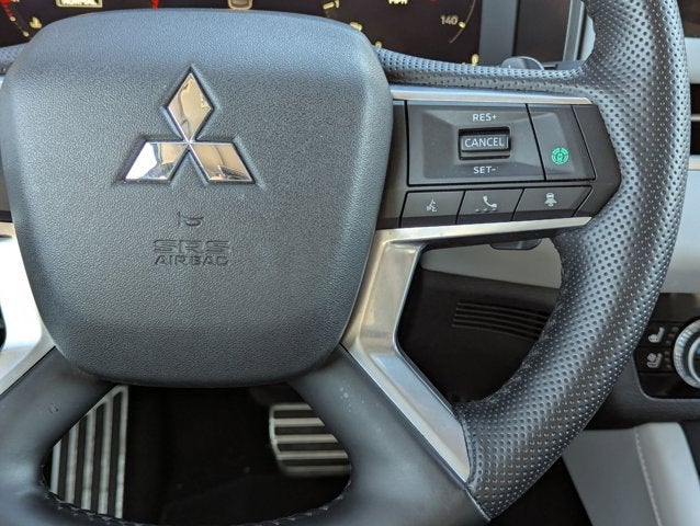 2025 Mitsubishi Outlander SEL
