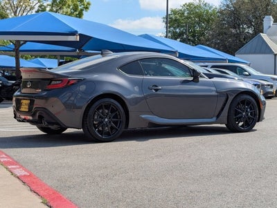 2024 Toyota GR86 Premium