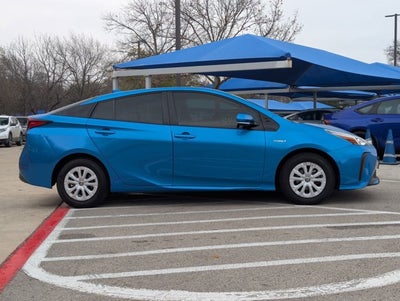 2019 Toyota Prius LE