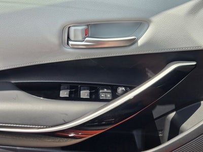 2024 Toyota Corolla Hatchback XSE