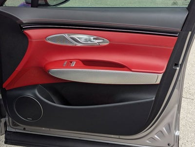 2023 Genesis GV70 2.5T