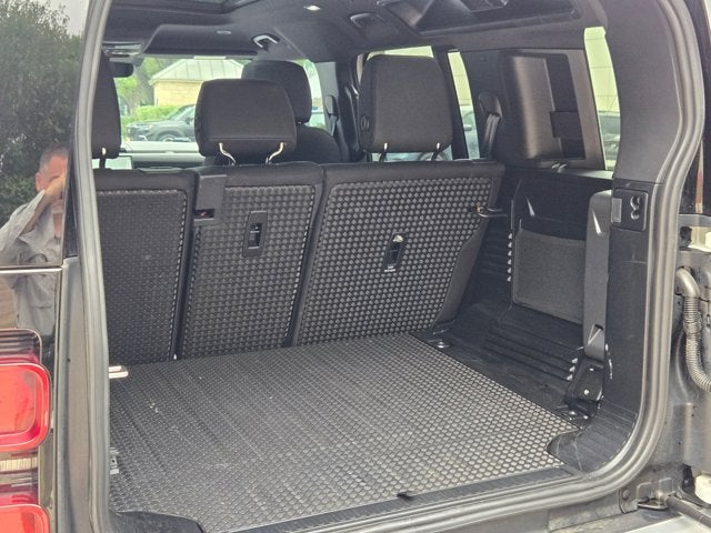 2025 Land Rover Defender S