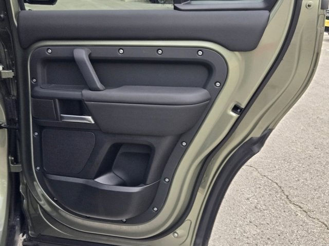 2025 Land Rover Defender S