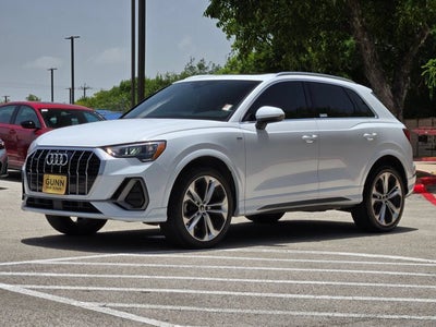 2021 Audi Q3 S line Premium