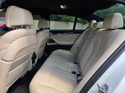 2019 BMW 5 Series 540i