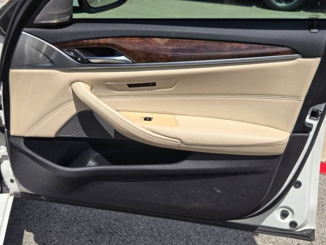 2019 BMW 5 Series 540i