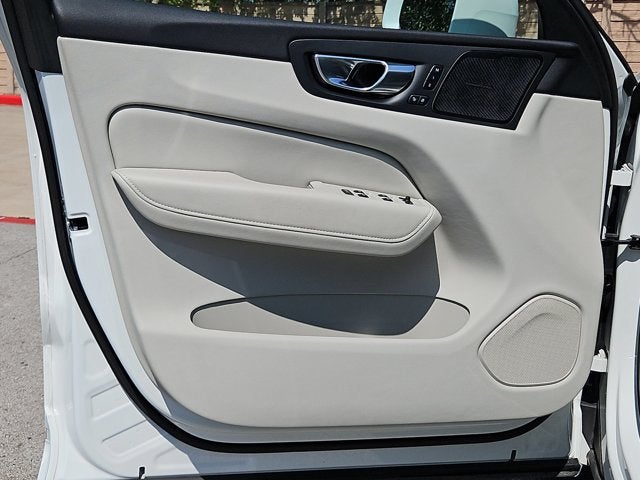 2022 Volvo XC60 Inscription