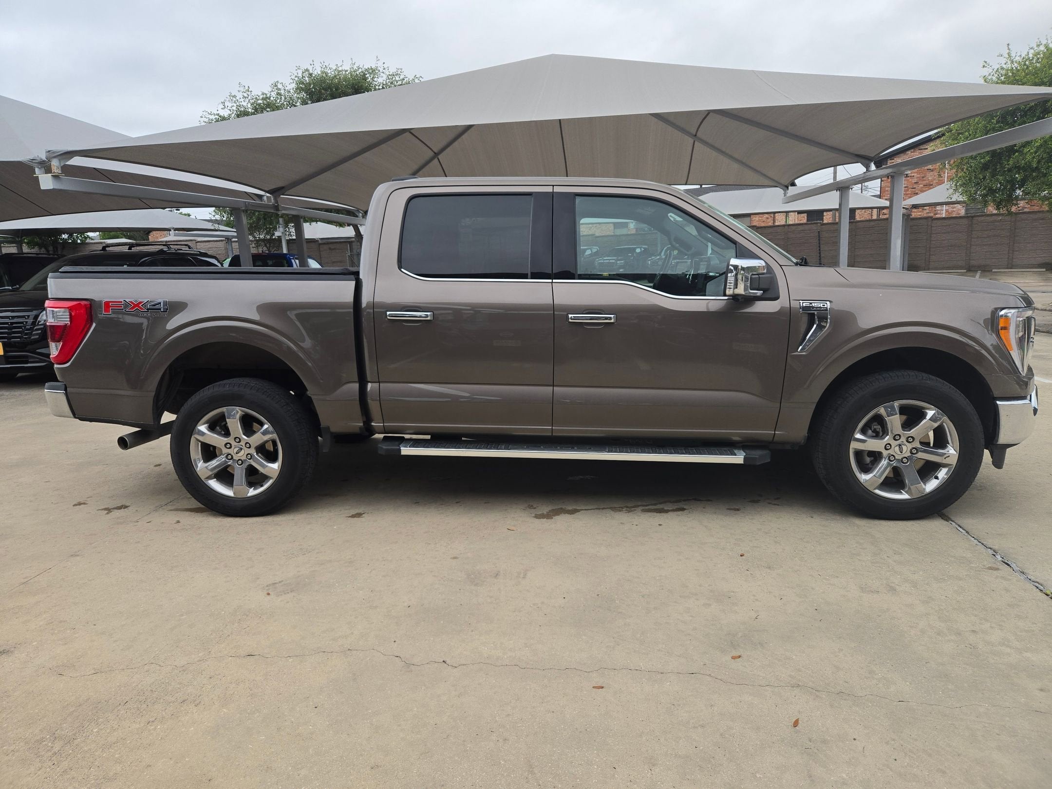2022 Ford F-150 LARIAT 4X4